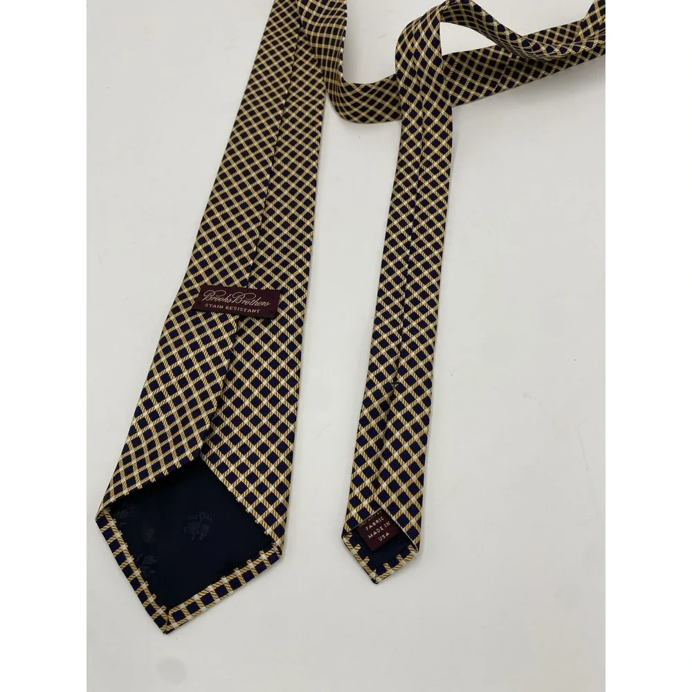 Brooks Brothers Men's Diamond Patterned‎ Neck Tie Yellow *Read*